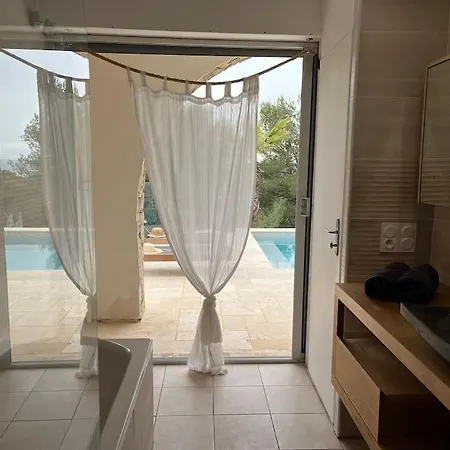 Magnifique Stclair Piscine Villa *